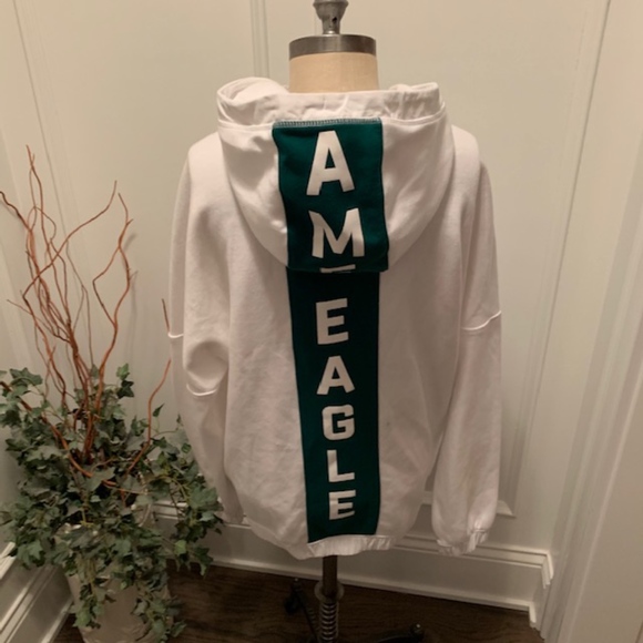 American Eagle Outfitters Tops - America Eagle NWT Women's Hoodie